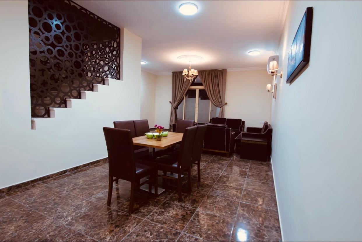 Arees Beach Hotel Rayyis Buitenkant foto